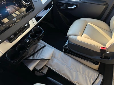 2023 Mercedes-Benz Airstream Cargo 170 WB High Roof