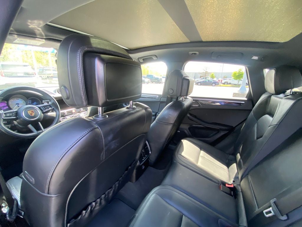 2022 Porsche Macan S