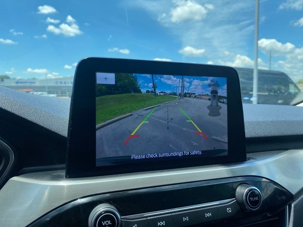 2021 Ford Escape Hybrid Titanium