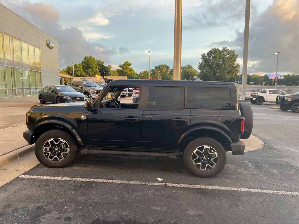 2024 Ford Bronco Outer Banks