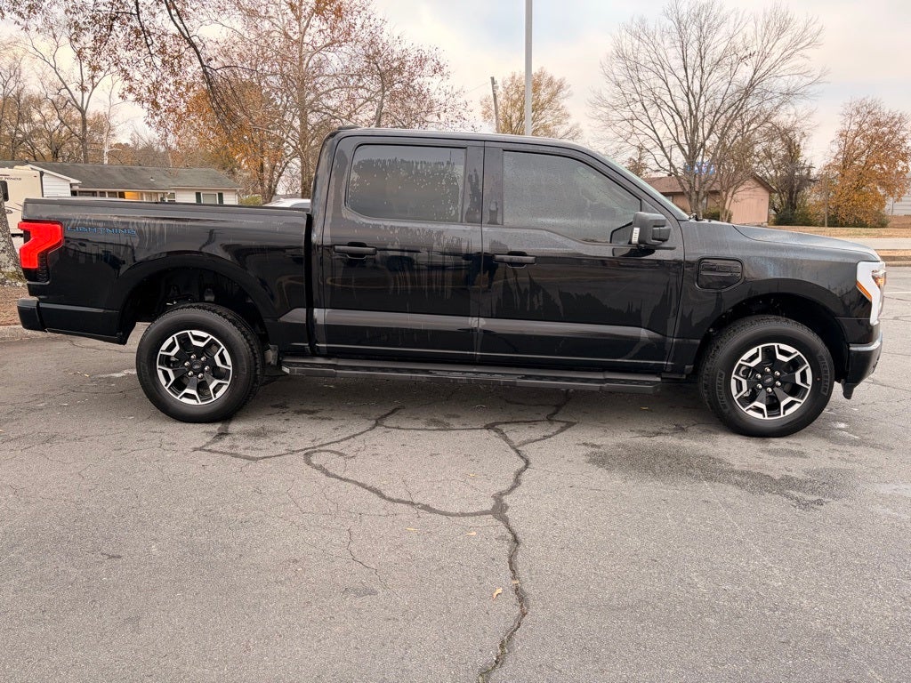 2023 Ford F-150 Lightning XLT