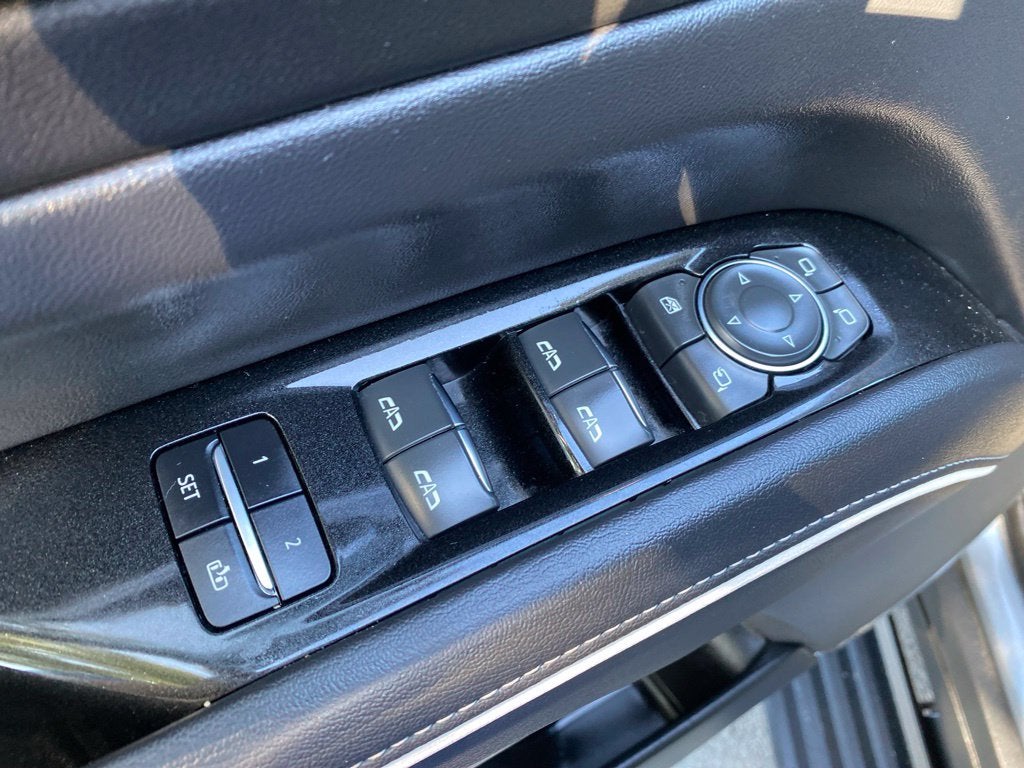 2022 Cadillac Escalade Sport - ONYX PACKAGE- 4WD