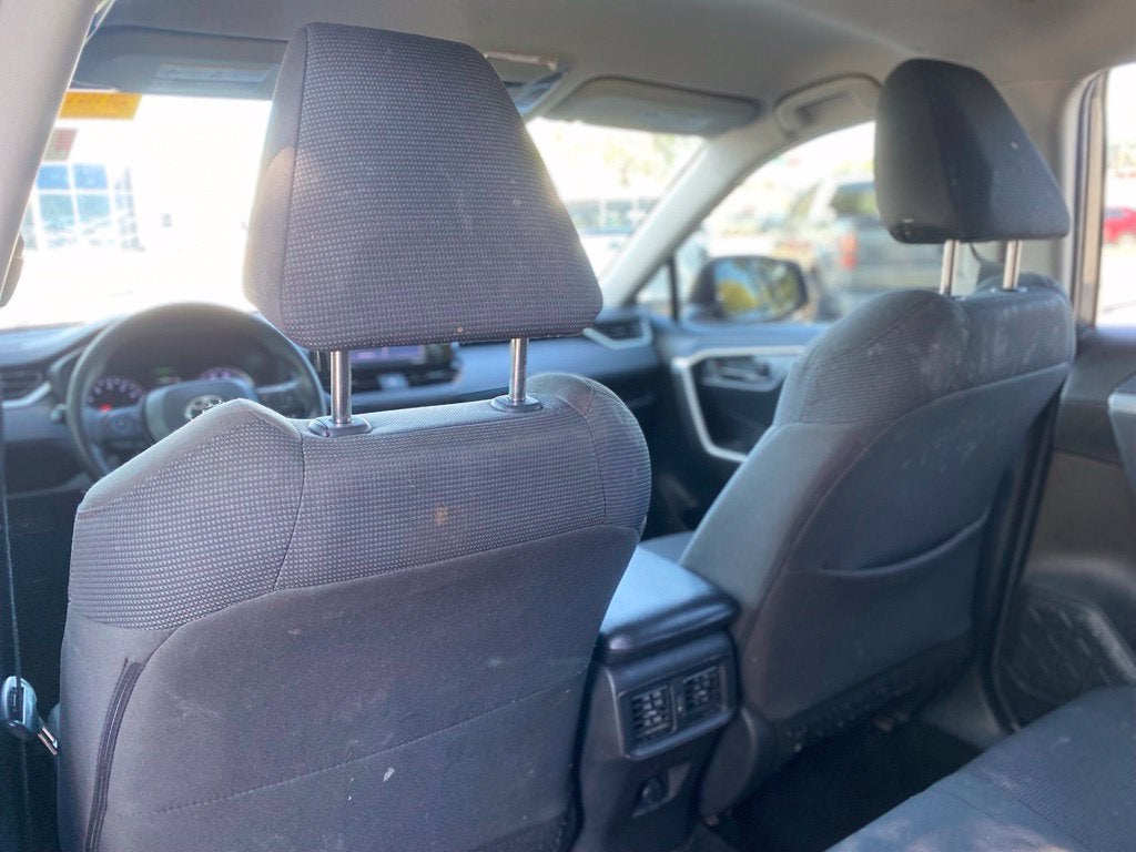 2022 Toyota RAV4 LE - AWD - FORD BLUE CERTIFED