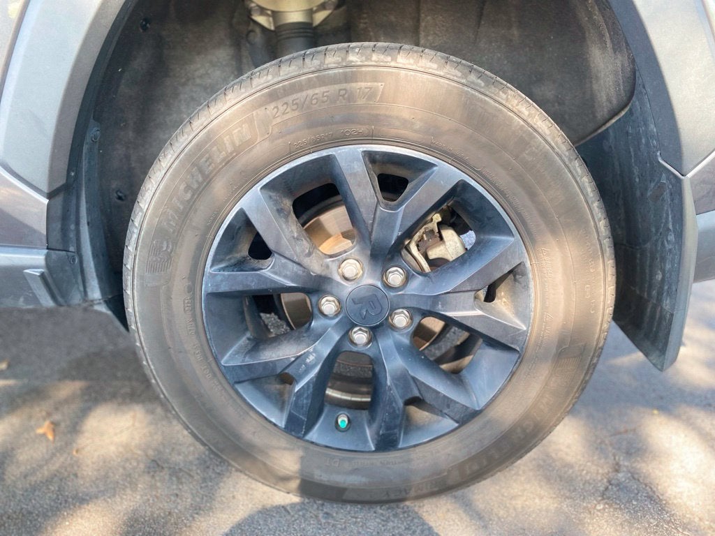 2022 Toyota RAV4 LE - AWD - FORD BLUE CERTIFED