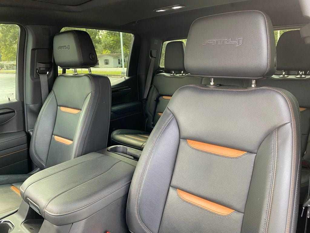 2025 GMC Sierra 1500 AT4 - TECH PKG - ONE OWNER - SUNROOF