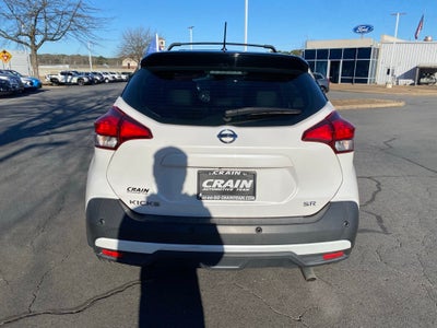 2020 Nissan Kicks SR