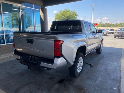 2024 Toyota Tacoma SR5 - FORD BLUE CERTIFIED - ONE OWNER