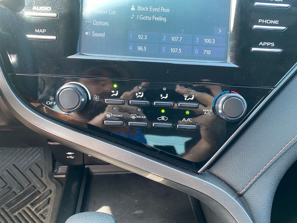 2019 Toyota Camry LE