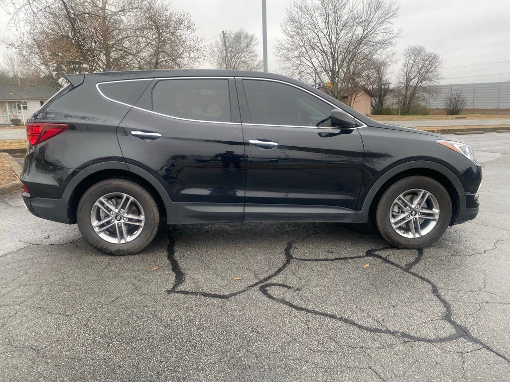 2017 Hyundai SANTA FE SPORT 2.4 Base