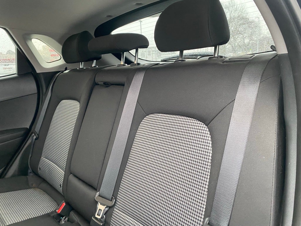 2021 Hyundai KONA SEL Plus