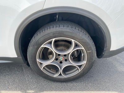 2018 Alfa Romeo Stelvio Base