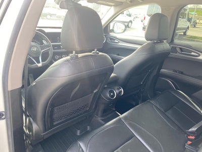 2018 Alfa Romeo Stelvio Base