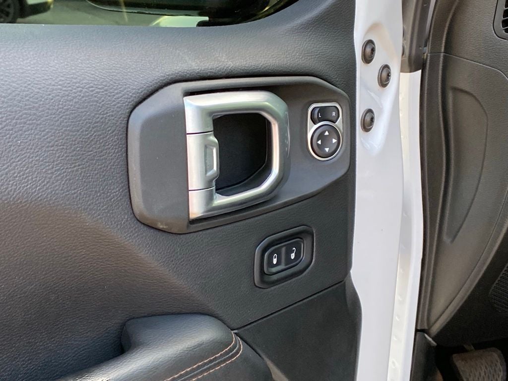 2023 Jeep Wrangler 4-Door Rubicon 392 - Photo 12