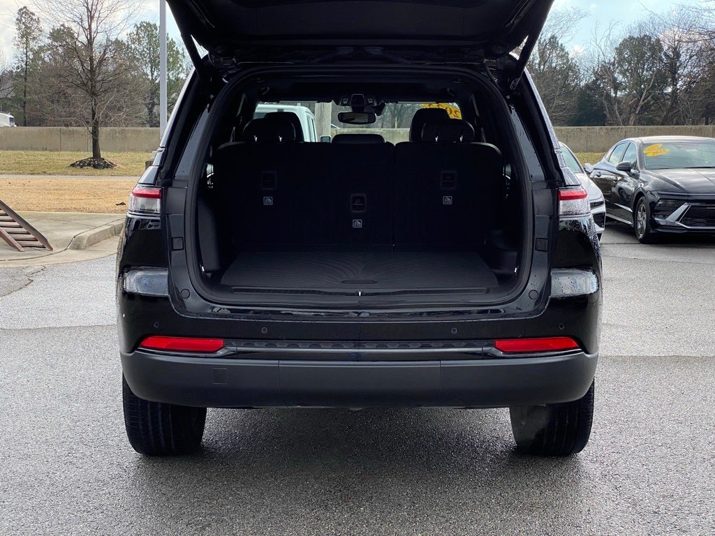 2023 Jeep Grand Cherokee Altitude SUNROOF, SUEDE/CAPRI LEATHER