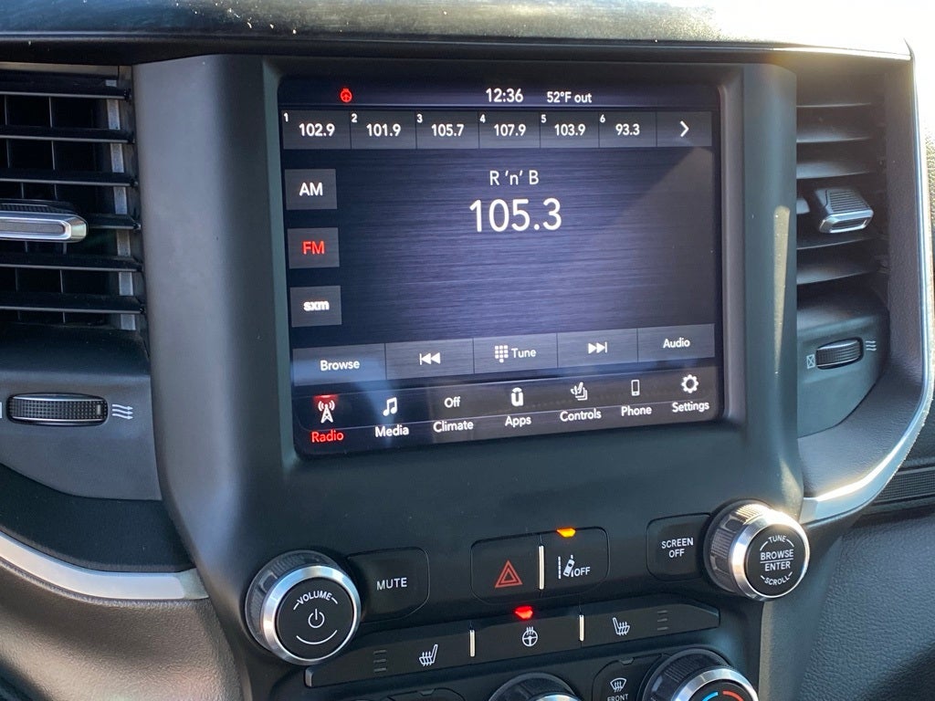 2021 RAM 1500 Big Horn/Lone Star NIGHT EDITION, HEATED SEATS, LOADED