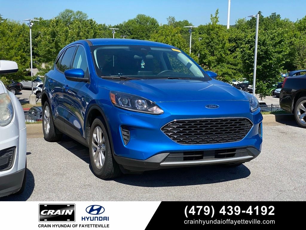 2021 Ford Escape SE FWD's photo