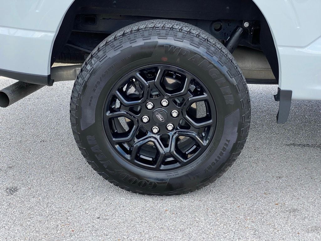 2026 Ford F-150 STX - Photo 10