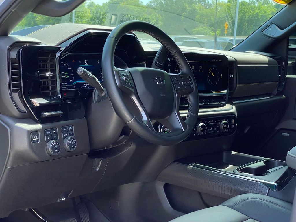 2024 Chevrolet Silverado 2500HD ZR2 - Photo 10
