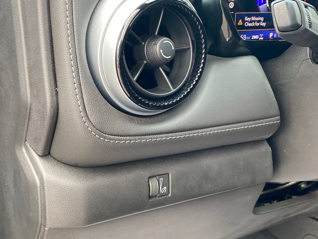 2023 Chevrolet Colorado LT - Photo 12