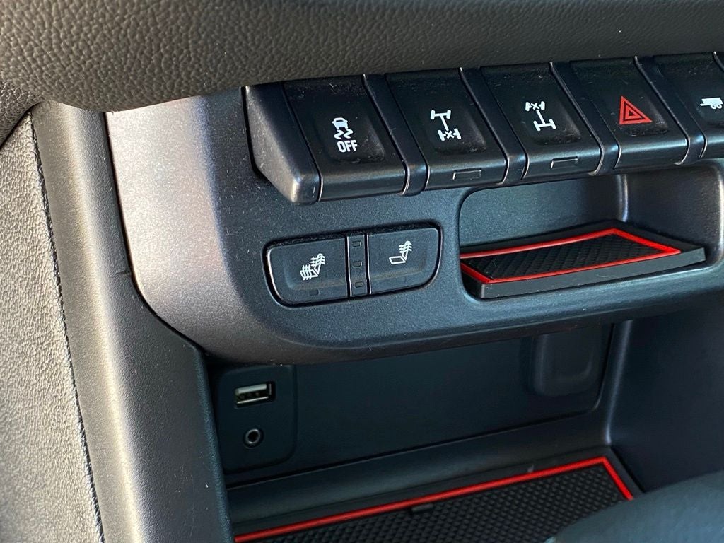 2018 Chevrolet Colorado ZR2 - Photo 21