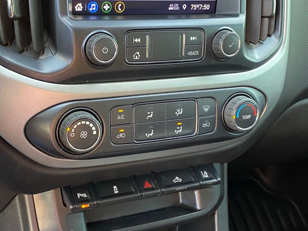 2021 Chevrolet Colorado LT - Photo 19