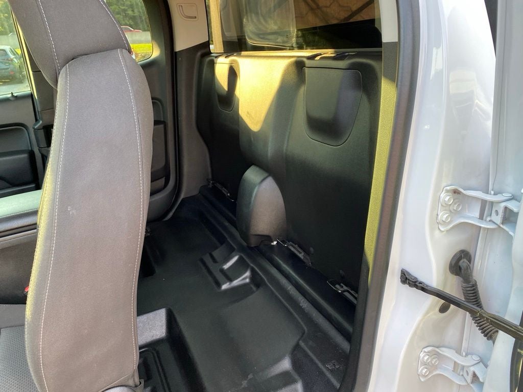 2021 Chevrolet Colorado LT - Photo 25