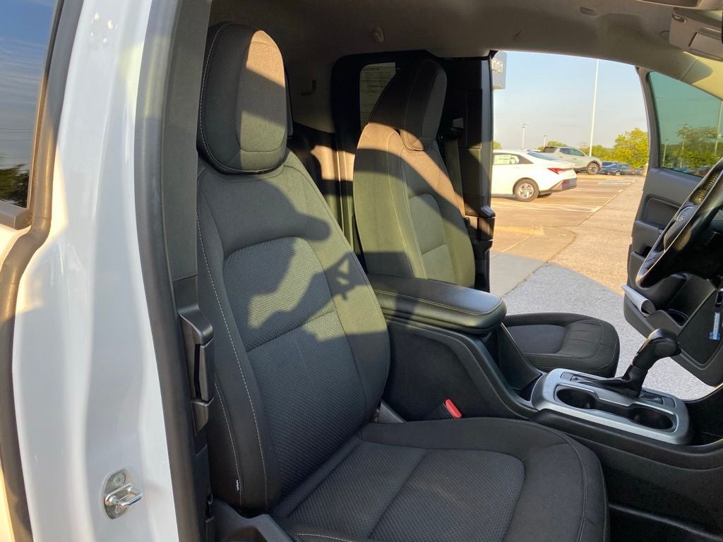 2021 Chevrolet Colorado LT - Photo 27