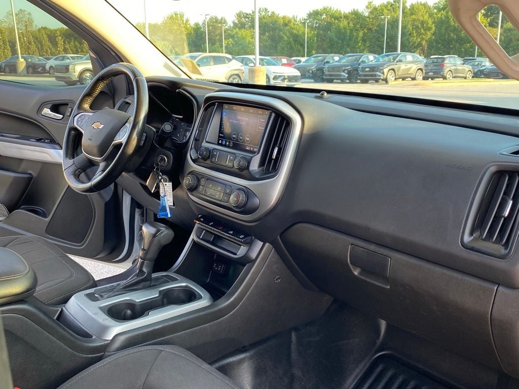 2021 Chevrolet Colorado LT - Photo 28