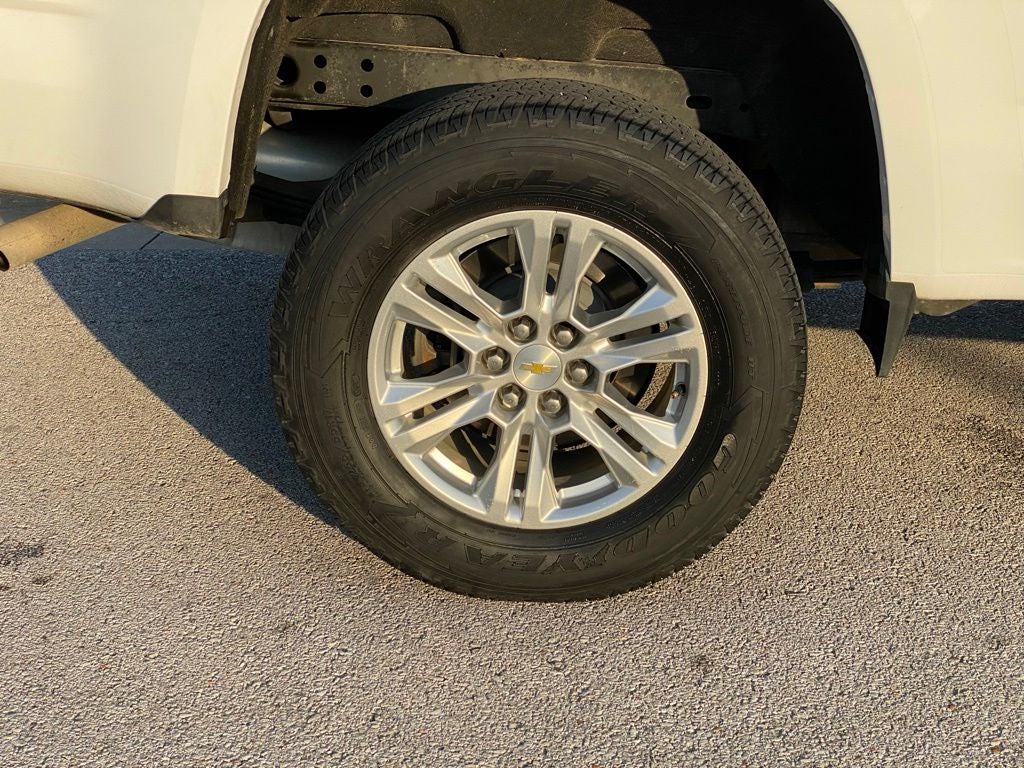 2021 Chevrolet Colorado LT - Photo 9