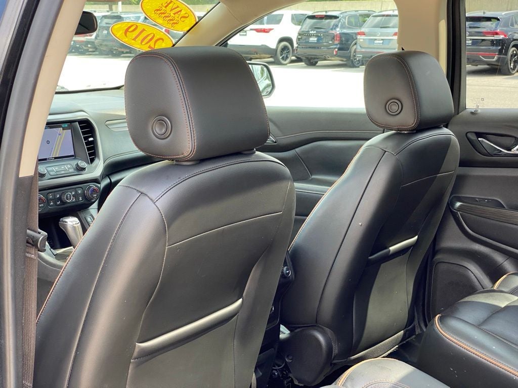 2019 GMC Acadia SLT-1