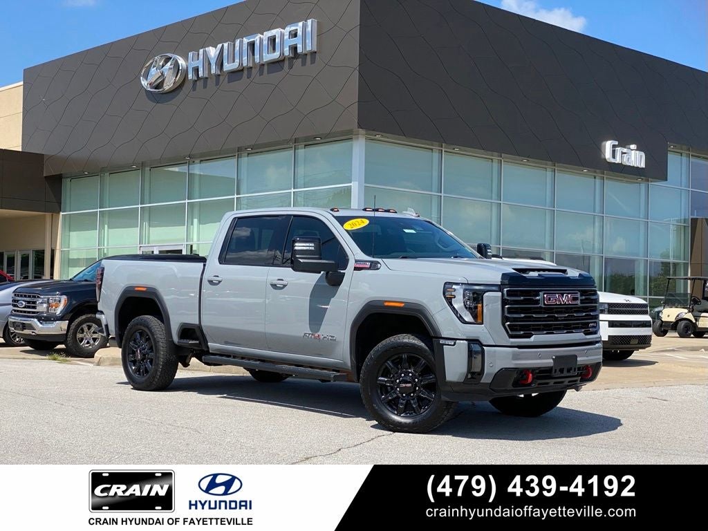 2024 GMC Sierra 4WD Crew Cab Standard Box AT4's photo