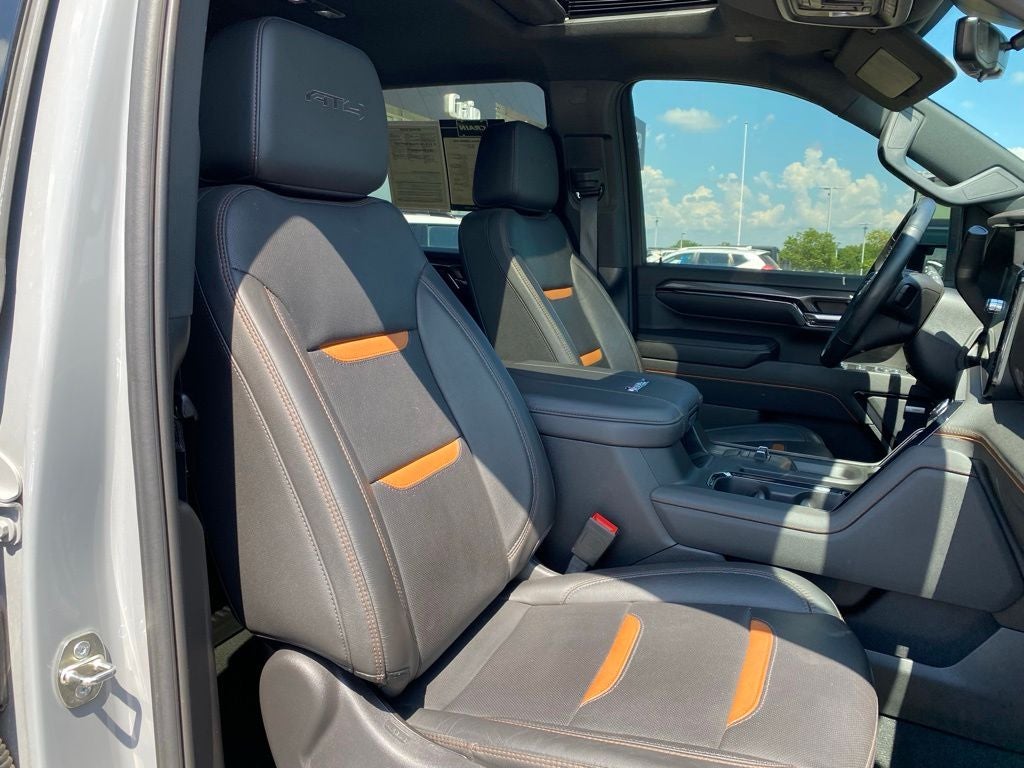 2024 GMC Sierra 2500HD AT4 - Photo 30