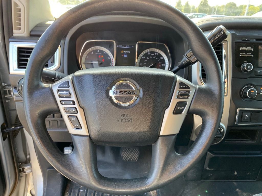 2018 Nissan Titan SV - Photo 8