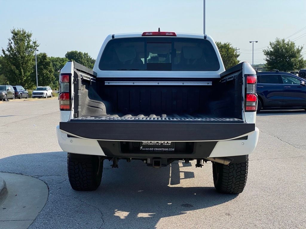 2024 Nissan Frontier SV
