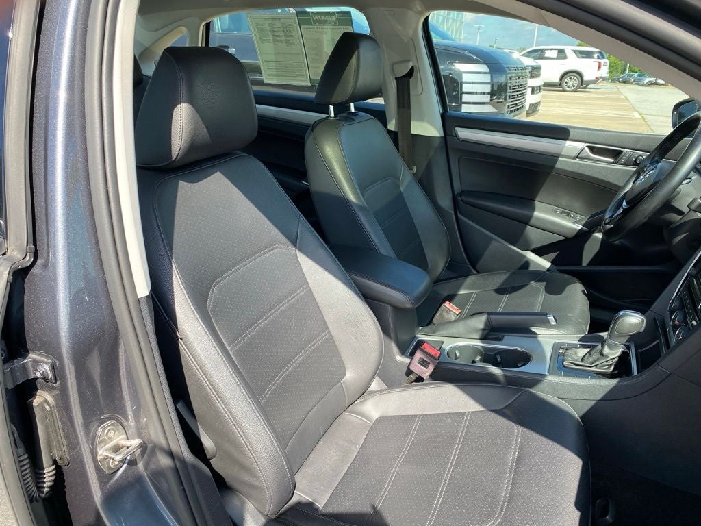2019 Volkswagen Passat 2.0T Wolfsburg
