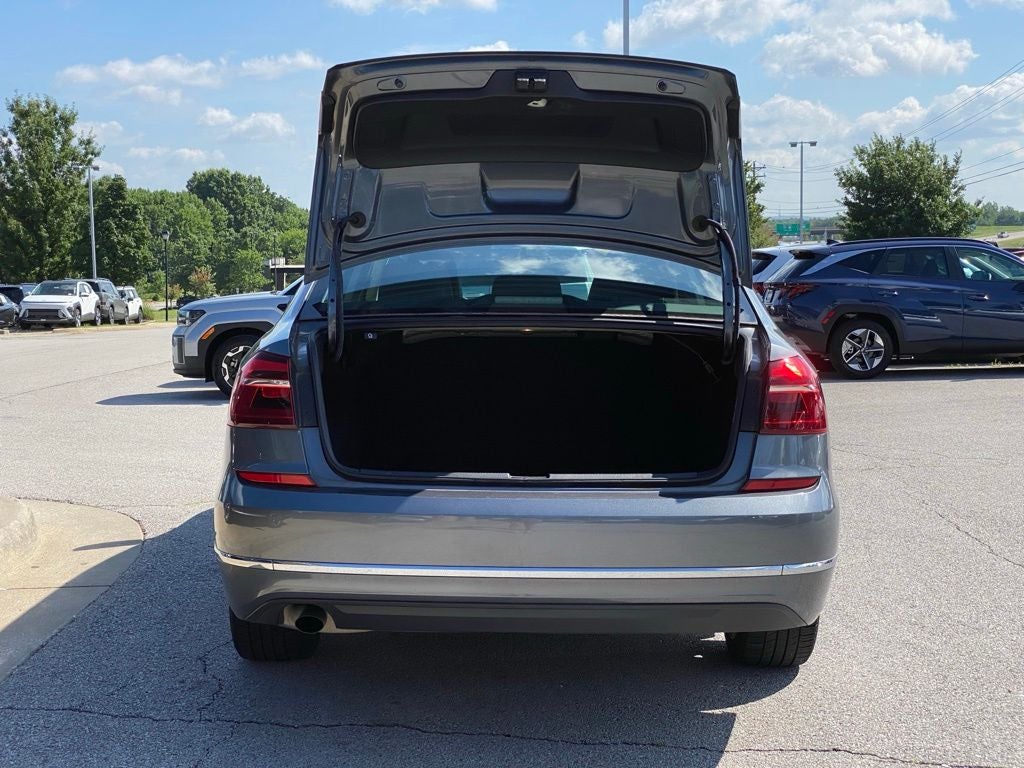 2019 Volkswagen Passat 2.0T Wolfsburg