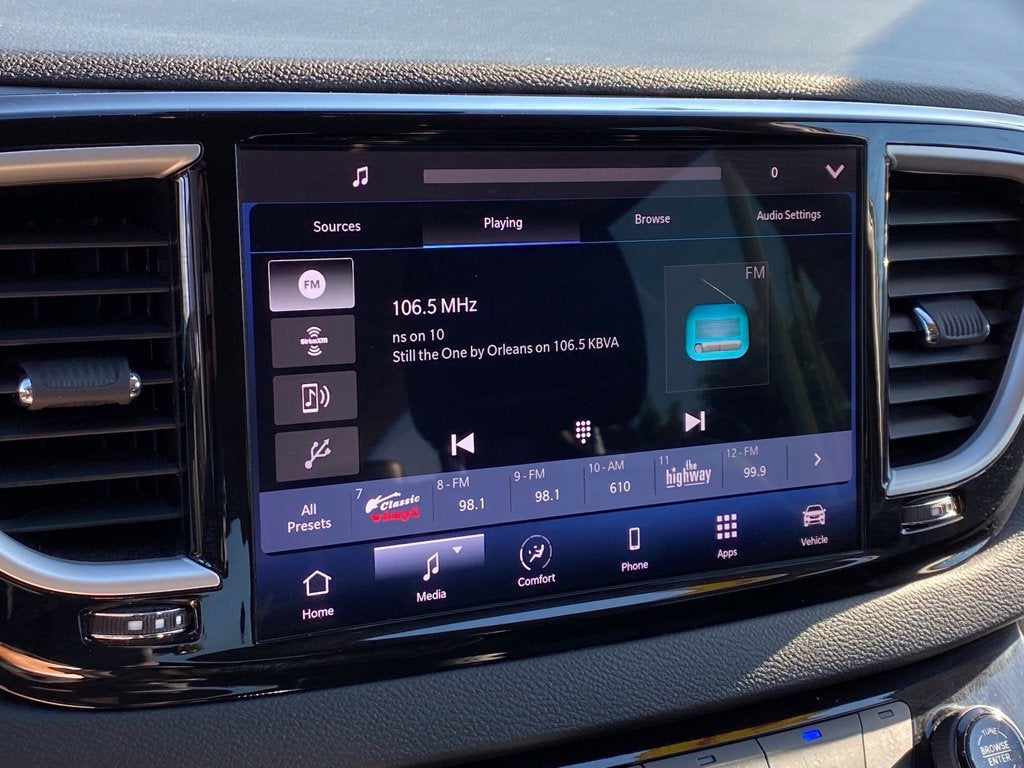 2024 Chrysler Pacifica Touring L