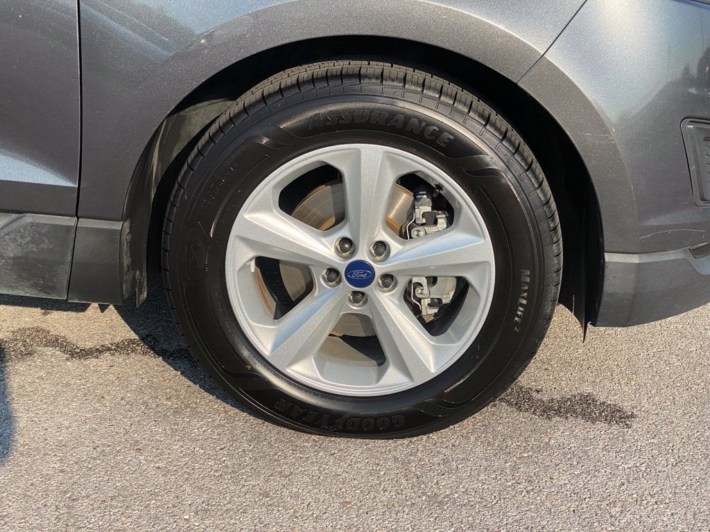 2016 Ford Edge SE