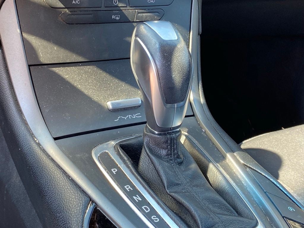 2016 Ford Edge SE - Photo 8