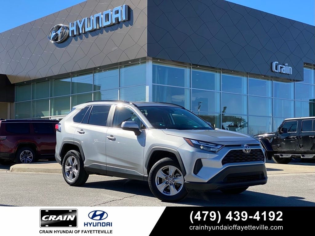 2024 Toyota RAV4 XLE