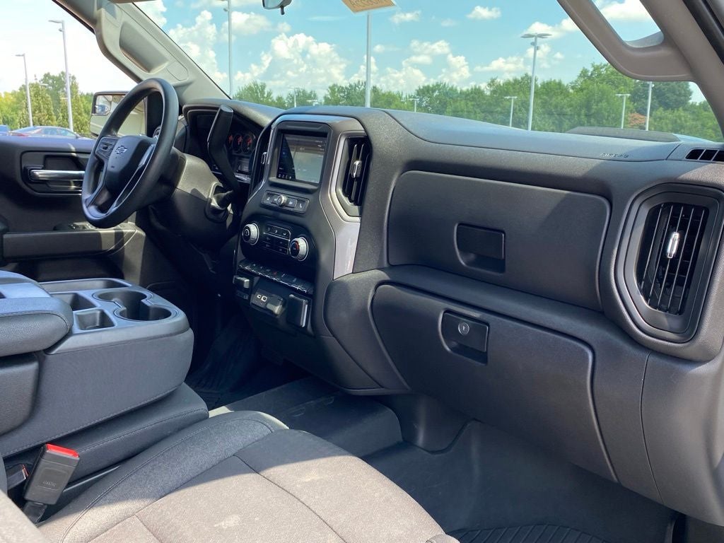 2024 Chevrolet Silverado 1500 Custom - Photo 27
