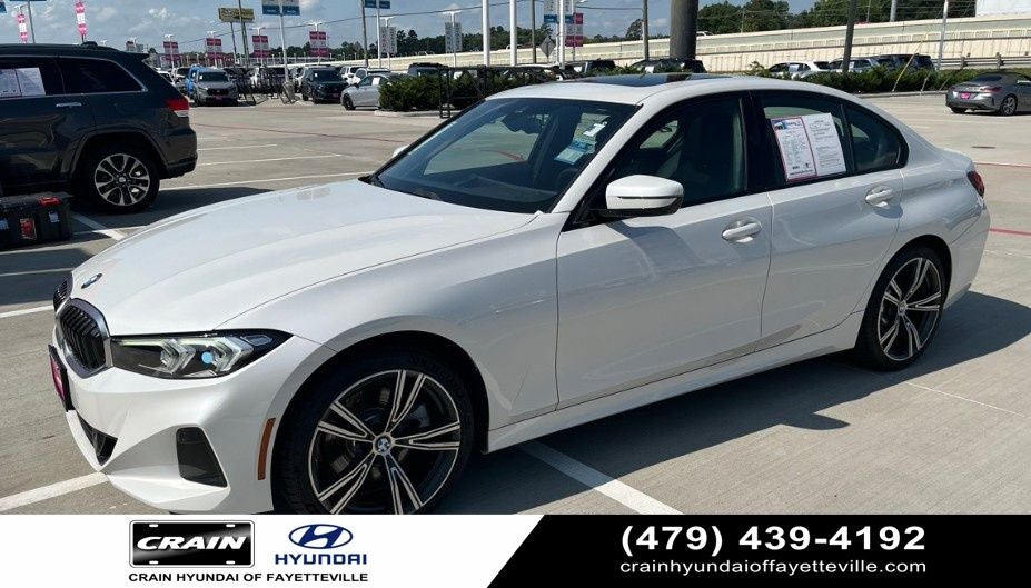 2023 BMW 3 Series 330i Sedan's photo