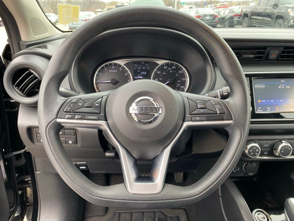 2021 Nissan Kicks S