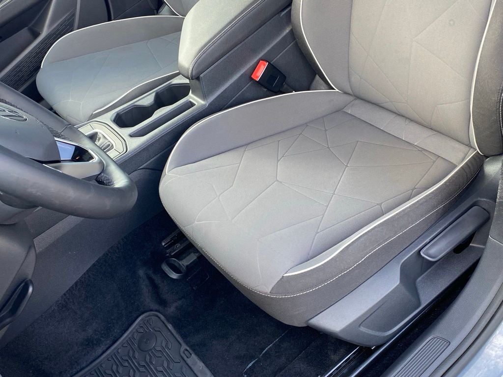 2025 Volkswagen Jetta Sport - Photo 24