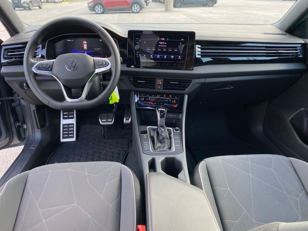2025 Volkswagen Jetta Sport - Photo 27