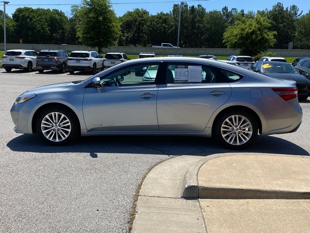 2015 Toyota Avalon Limited Hybrid - Photo 4