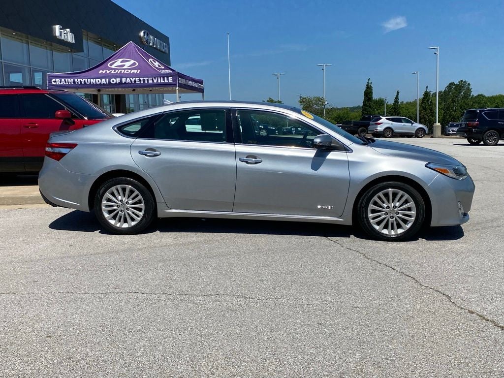 2015 Toyota Avalon Limited Hybrid - Photo 9