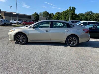 2014 Toyota Avalon XLE
