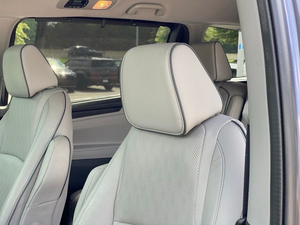 2022 Honda Odyssey Elite - Photo 22