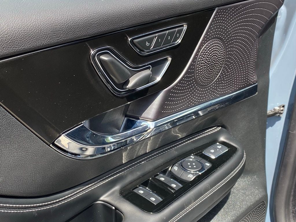 2025 Lincoln Corsair Premiere - Photo 11